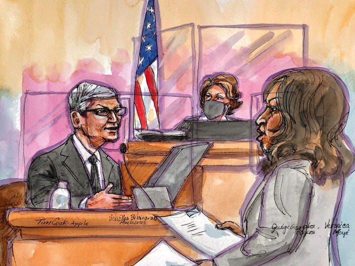 Tim Cook testificando en la parodia del juicio el 21 de mayo. Foto de Reuters