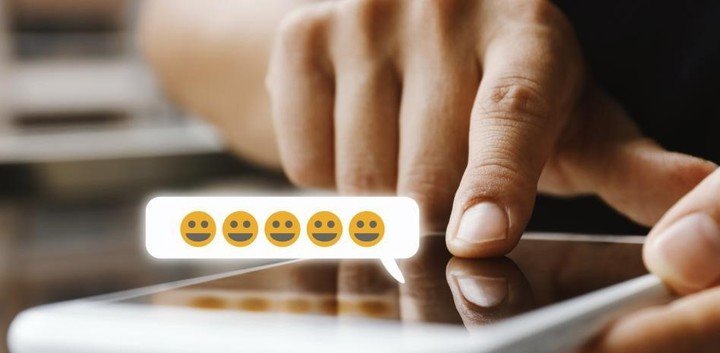 WhatsApp quiere que reaccione a los mensajes a través de emojis.  Foto: La Vanguardia.
