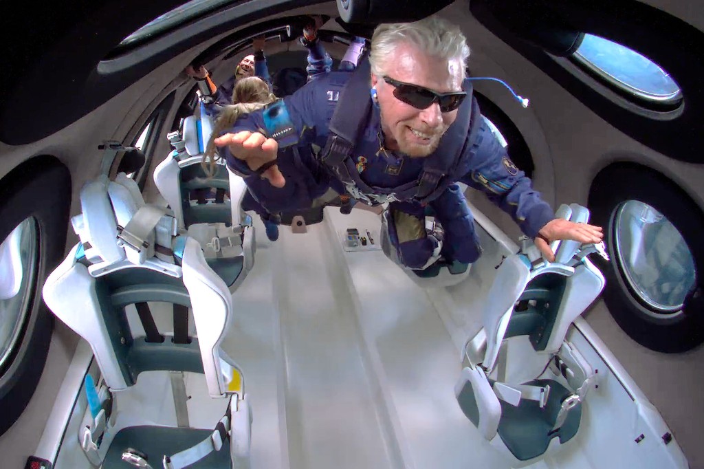 La tripulación de Unity 22 llega al espacio el 11 de julio, con Richard Branson en el centro.