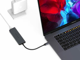 el adaptador c51 conecta una macbook y un cargador de macbook