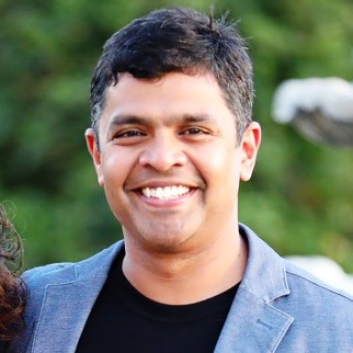 Santosh Janardhan, vicepresidente de ingeniería de Facebook, dijo que la interrupción masiva fue parte de un mantenimiento 