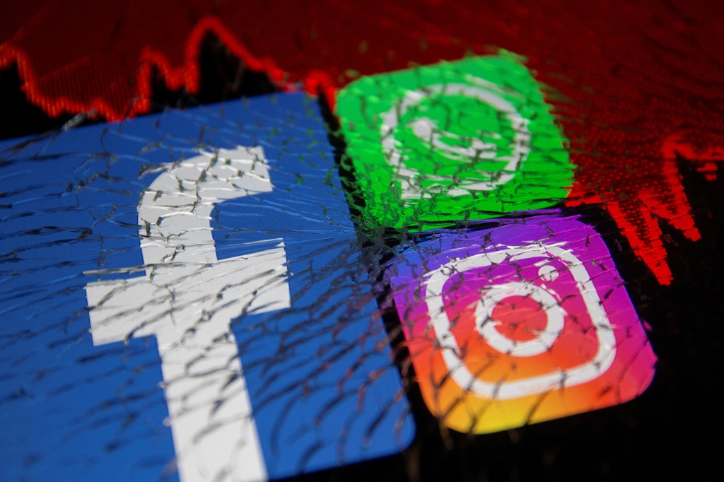 Facebook, Whatsapp e Instagram sufrieron cortes masivos el lunes. 