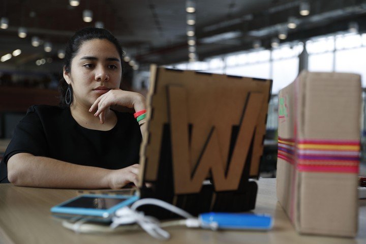 Hay pocas mujeres en carreras tecnológicas.  Foto EFE