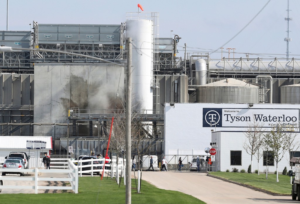 El exterior de una planta de procesamiento de Tyson Foods.