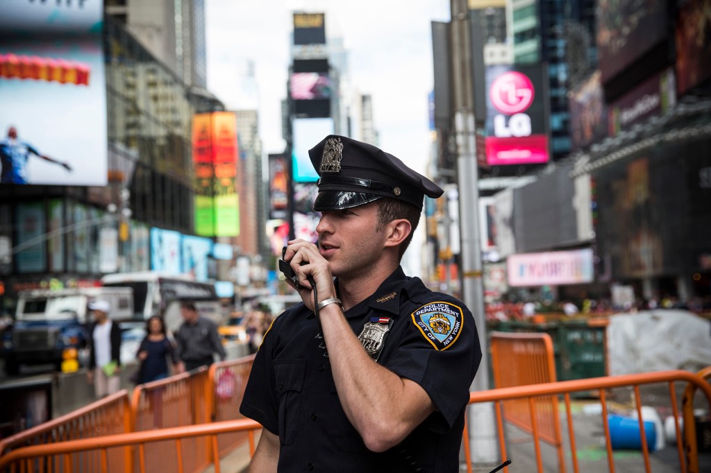 Un oficial de policía de Nueva York