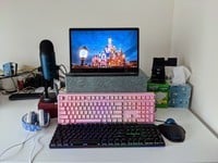 ¡Use un teclado mecánico satisfactorio en su Chromebook en su lugar!