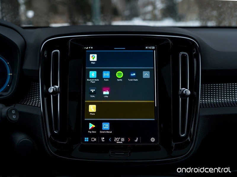 Pantalla de inicio de Android Automotive