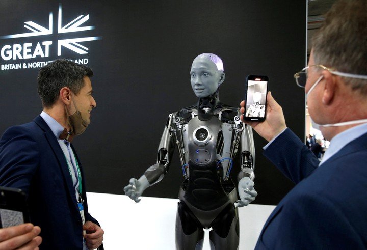 El robot humanoide Ameca, todo un éxito de feria.  Foto: Reuters