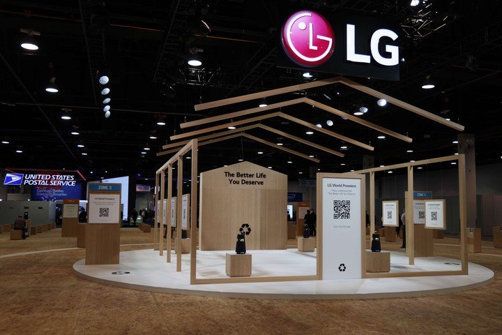 LG sorprendió con un stand vacío.  Foto: AFP