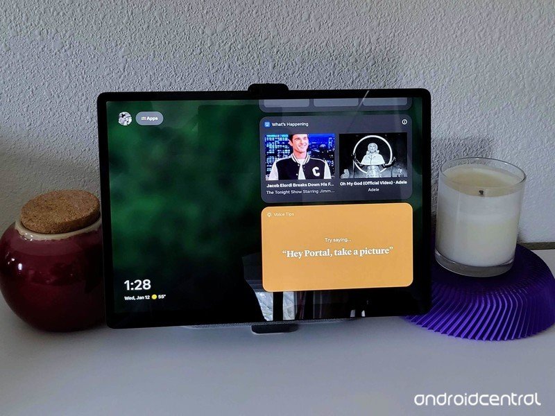 Facebook Portal Plus Lifestyle