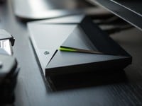 Disfruta de tus juegos favoritos con estos mandos y NVIDIA Shield TV