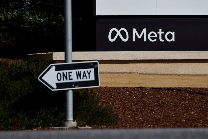 Oficinas de Meta, en Menlo Park, California.  Foto de Reuters