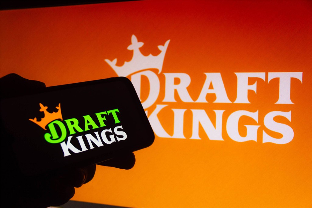 En esta ilustración fotográfica, se muestra el logotipo de DraftKings en un teléfono inteligente.