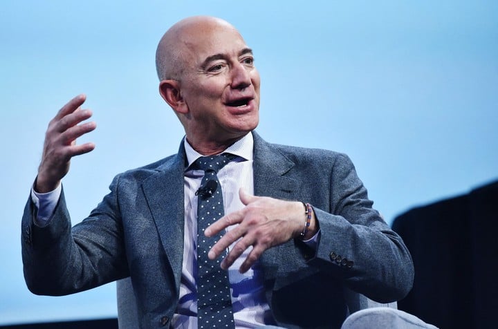 Jeff Bezos, fundador de Amazon.  foto AFP