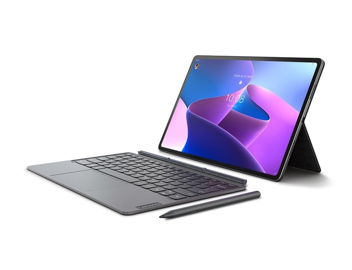 Lenovo Tab P12 Pro.  Tiene una enorme pantalla AMOLED de 12,6 pulgadas que adopta una relación de aspecto de 16:10.  Con teclado y bolígrafo.  $219,999.