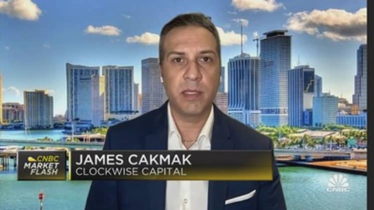 James Cakmak de Clockwise Capital sobre los despidos de Alphabet y los resultados del cuarto trimestre de Netflix