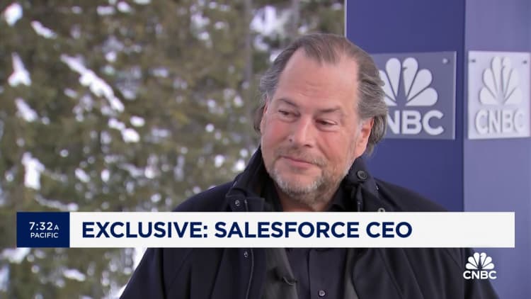 CEO de Salesforce: los inversores activistas sólo quieren oír hablar de dinero