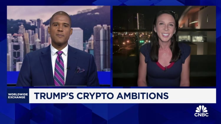 Bitcoin aumenta mientras la conferencia homónima da la bienvenida a Donald Trump a Nashville